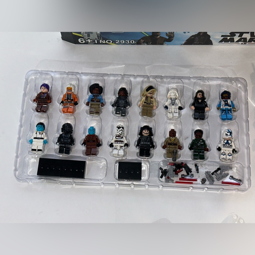 Star Wars Action Figures + Accessories Building Blocks Brick Mini Figure 24+ Pcs - Picture 9 of 11